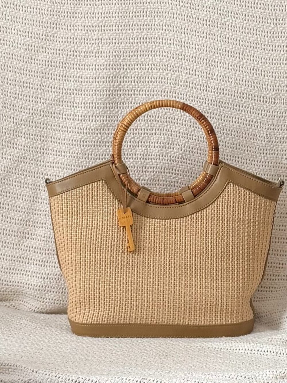 Vintage Fossil Woven Straw Rattan Handle Handbag